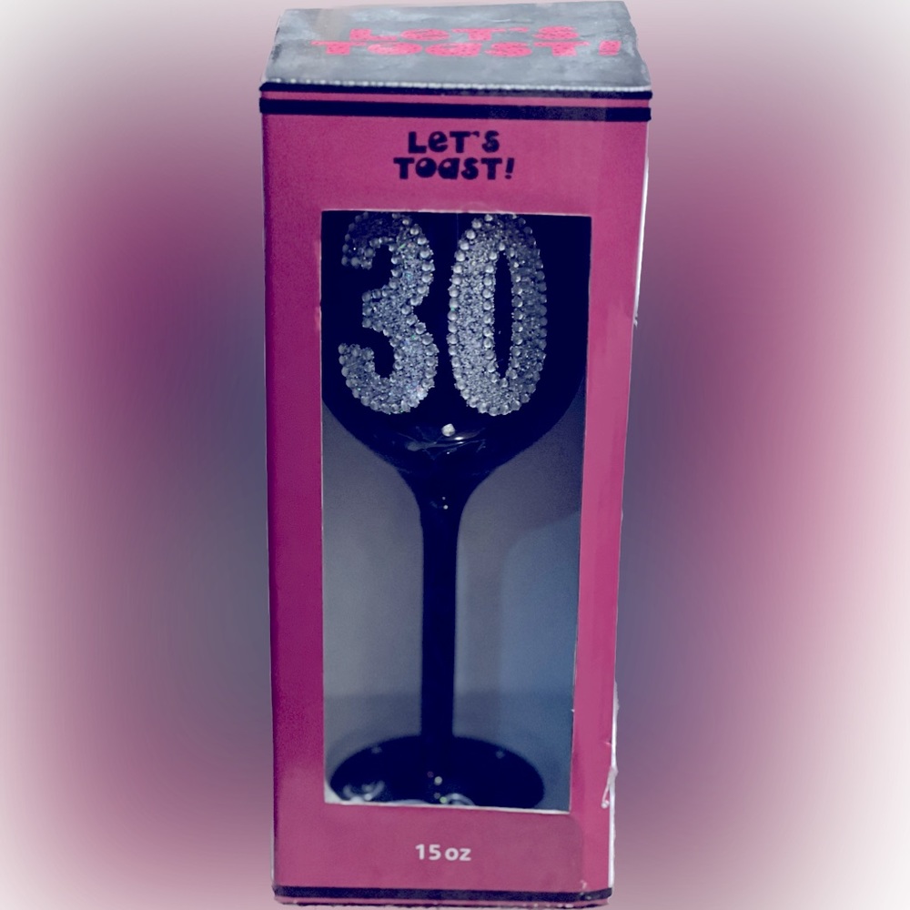 Let’s toast to 30 wine glass !